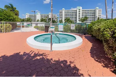 7902 Sailboat Key Boulevard S #402, South Pasadena, FL 33707 - Photo 37