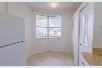 7902 Sailboat Key Boulevard S #402, South Pasadena, FL 33707 - Photo 5