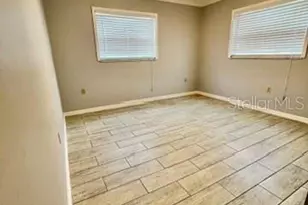 38822 Margs Ct, Zephyrhills, FL 33540 - Photo 9