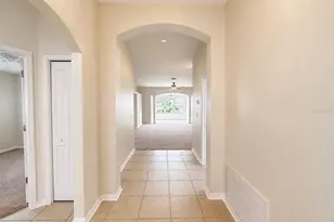 7620 Wiltshire Park Pl, Apollo Beach, FL 33572 - Photo 3