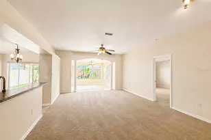 7620 Wiltshire Park Pl, Apollo Beach, FL 33572 - Photo 9