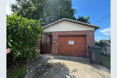2887 Division Drive N, Saint Petersburg, FL 33714 - Photo 1