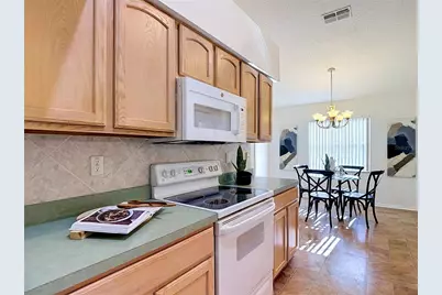 11368 Leeds Drive, Spring Hill, FL 34609 - Photo 7