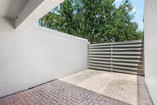 4156 Northmeadow Cir, Tampa, FL 33618 - Photo 31