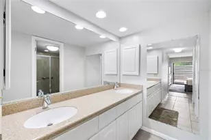 4156 Northmeadow Cir, Tampa, FL 33618 - Photo 23