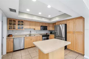 4156 Northmeadow Cir, Tampa, FL 33618 - Photo 15