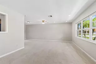 11798 David Ct, Seminole, FL 33778 - Photo 3