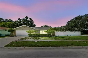 11798 David Ct, Seminole, FL 33778 - Photo 49