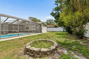 11798 David Ct, Seminole, FL 33778 - Photo 41