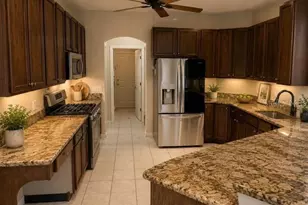 11876 Hollyhock Dr, Bradenton, FL 34202 - Photo 3