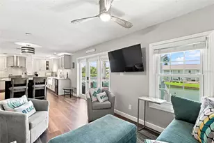 5023 Starfish Dr SE, Saint Petersburg, FL 33705 - Photo 3