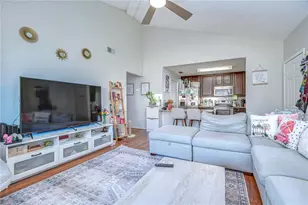 2926 Lichen Ln, Clearwater, FL 33760 - Photo 11