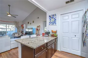 2926 Lichen Ln, Clearwater, FL 33760 - Photo 7