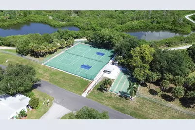 3216 39th Street #C, Saint Petersburg, FL 33711 - Photo 17
