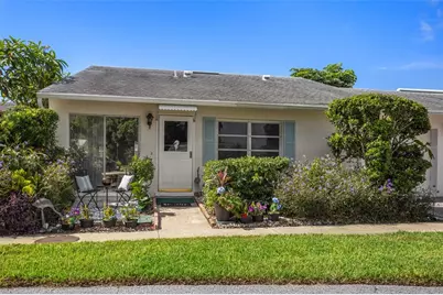 3216 39th Street #C, Saint Petersburg, FL 33711 - Photo 1