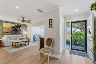 1372 Carlisle Ct, Dunedin, FL 34698 - Photo 5