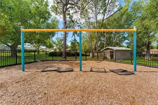 1372 Carlisle Ct, Dunedin, FL 34698 - Photo 53