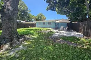 3113 25th St N, Saint Petersburg, FL 33713 - Photo 45