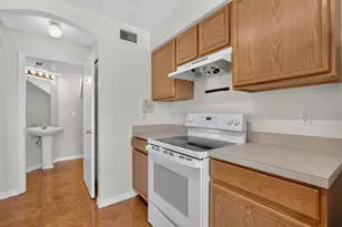 4110 Waterside Island Ct, Tampa, FL 33617 - Photo 19