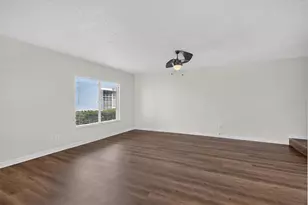 4110 Waterside Island Ct, Tampa, FL 33617 - Photo 11