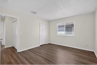 4110 Waterside Island Court, Tampa, FL 33617 - Photo 5
