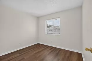4110 Waterside Island Ct, Tampa, FL 33617 - Photo 31
