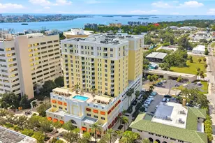 628 Cleveland St, Clearwater, FL 33755 - Photo 1