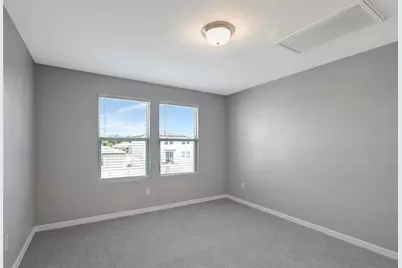 38689 Harlow Rose Drive, Zephyrhills, FL 33540 - Photo 23