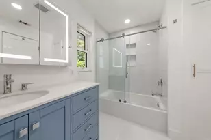 991 McLean St, Dunedin, FL 34698 - Photo 25