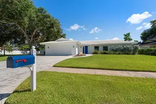 991 McLean St, Dunedin, FL 34698 - Photo 1