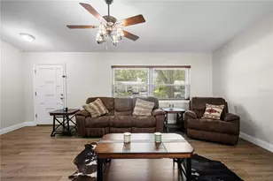 2423 Forrest Crest Cir, Lutz, FL 33549 - Photo 17