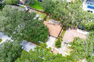 2423 Forrest Crest Cir, Lutz, FL 33549 - Photo 41