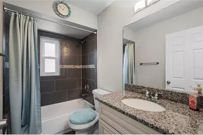 2423 Forrest Crest Cir, Lutz, FL 33549 - Photo 9