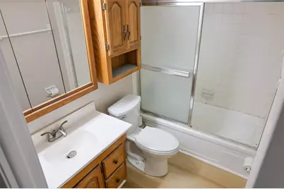 1061 85th Terrace N #C, Saint Petersburg, FL 33702 - Photo 17