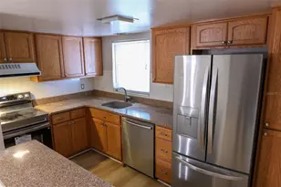 1061 85th Terrace N, Saint Petersburg, FL 33702 - Photo 3