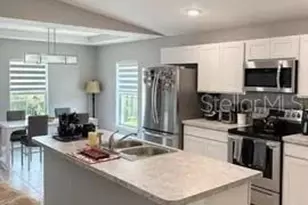 2123 NE 6th Ave, Cape Coral, FL 33909 - Photo 5