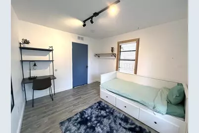 2440 9th Avenue S, Saint Petersburg, FL 33712 - Photo 11