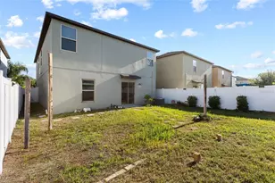 7310 Pearly Everlasting Ave, Tampa, FL 33619 - Photo 45