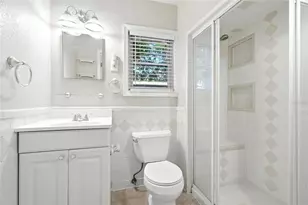 3620 Burlington Ave N, Saint Petersburg, FL 33713 - Photo 11