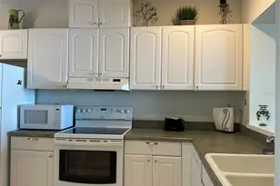 7963 Sailboat Key Blvd S, South Pasadena, FL 33707 - Photo 11