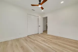 1673 Cambridge Dr, Clearwater, FL 33756 - Photo 21