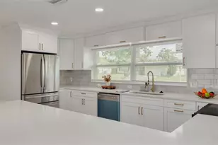 1673 Cambridge Dr, Clearwater, FL 33756 - Photo 11