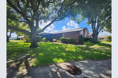 2842 Highlands Boulevard #A, Palm Harbor, FL 34684 - Photo 3