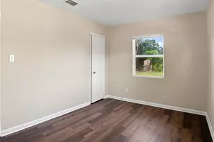3808 N 54th St, Tampa, FL 33619 - Photo 11