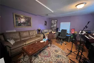 8106 N Brooks St, Tampa, FL 33604 - Photo 3