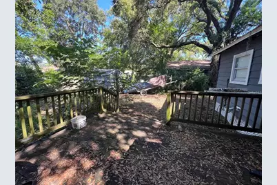 8106 N Brooks Street, Tampa, FL 33604 - Photo 9