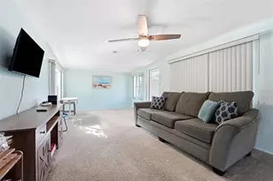 10949 105th St, Largo, FL 33773 - Photo 7