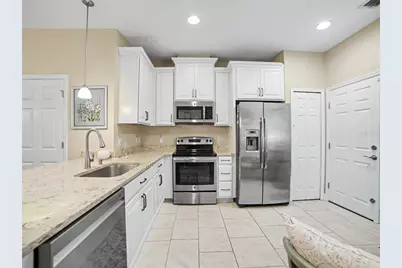 1985 Lake Waters Place, Lutz, FL 33558 - Photo 7