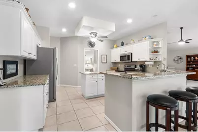 738 Winterbrooke Way, Sun City Center, FL 33573 - Photo 17