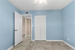 4895 Bay St NE, Saint Petersburg, FL 33703 - Photo 11